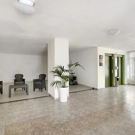 Apartman Estudio Torres Del Sol *